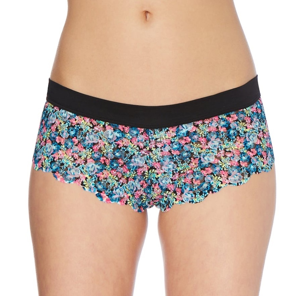 NWT Candie’s Lace Cheeky Panties Size Small